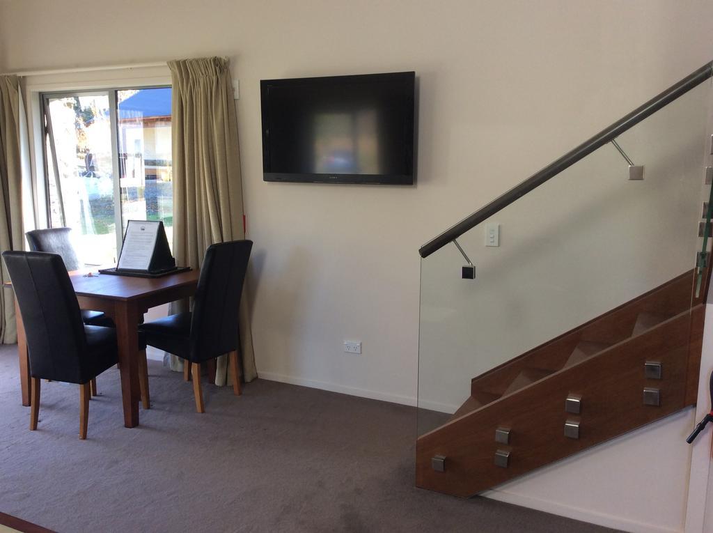 Golfcourse Road Chalets And Lodge Wanaka Habitación foto