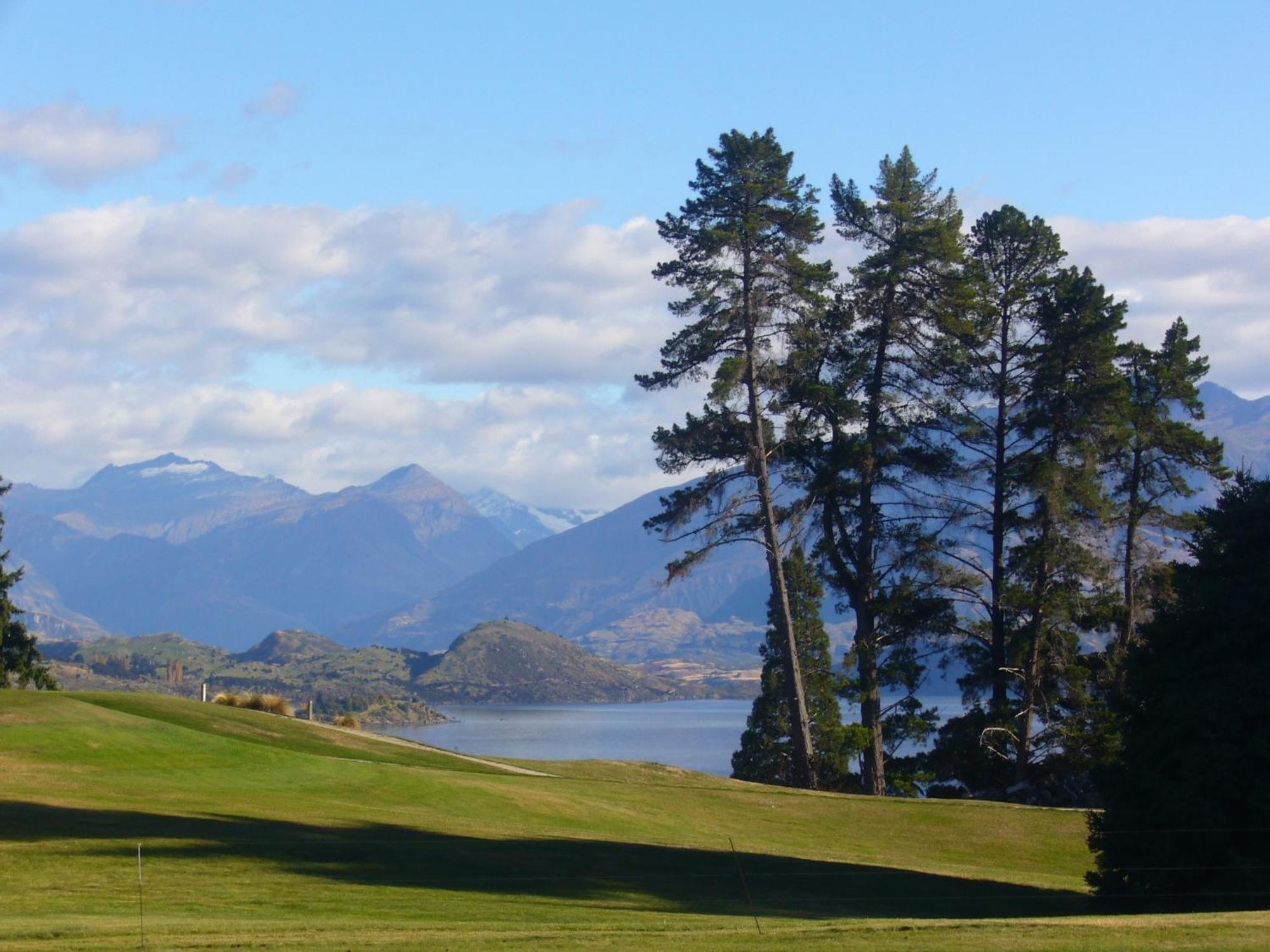 Golfcourse Road Chalets And Lodge Wanaka Exterior foto